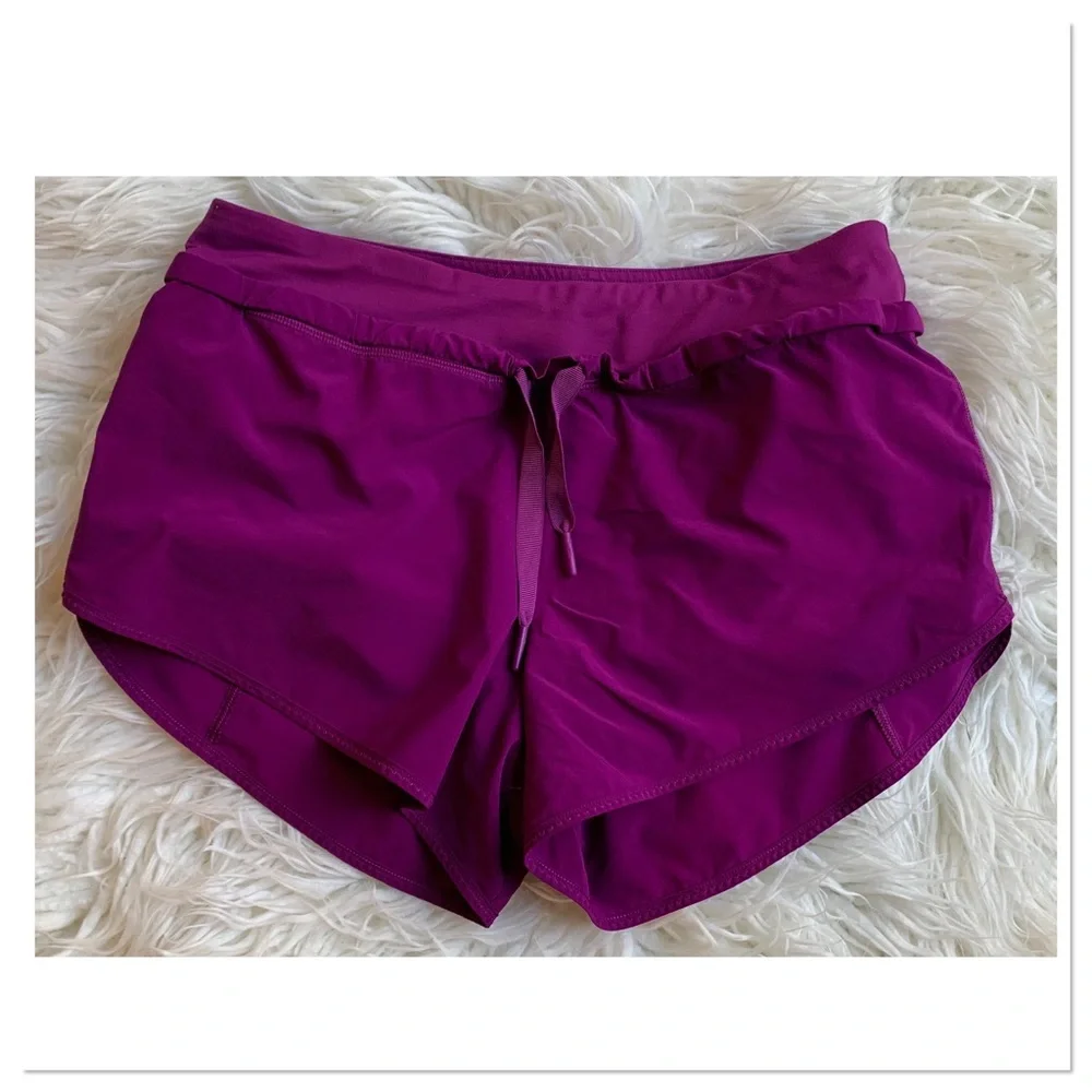 Lululemon Run It Out Shorts In Aurora Purple Pull On Tie Waist Size 4